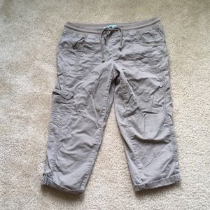 Maurice’s Capri pants